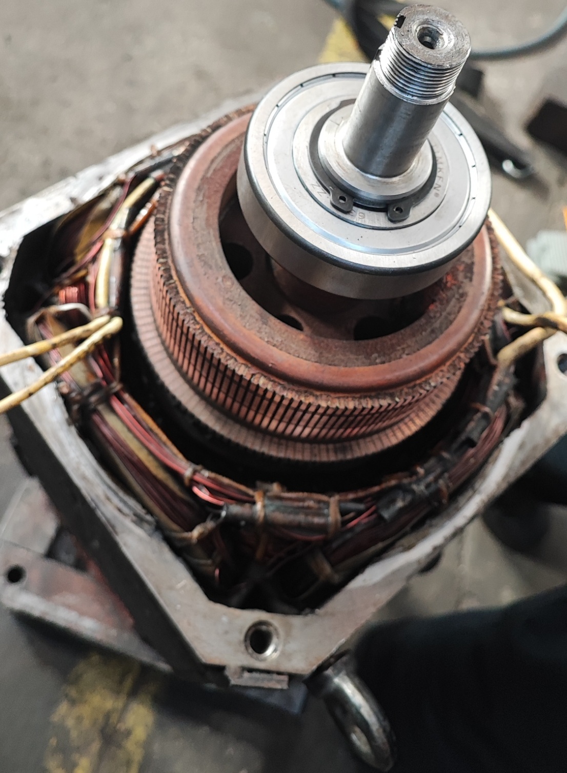 Двигател главно задвижване MP132L 15kW Двигател главно задвижване MP132L 15kW